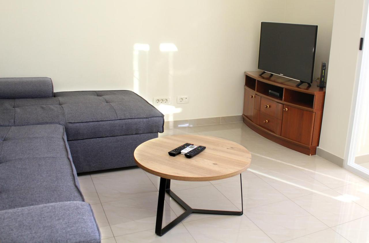 Apartment Mel Сплит Екстериор снимка