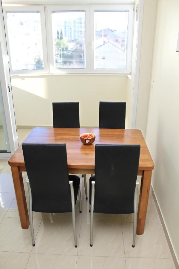 Apartment Mel Сплит Екстериор снимка