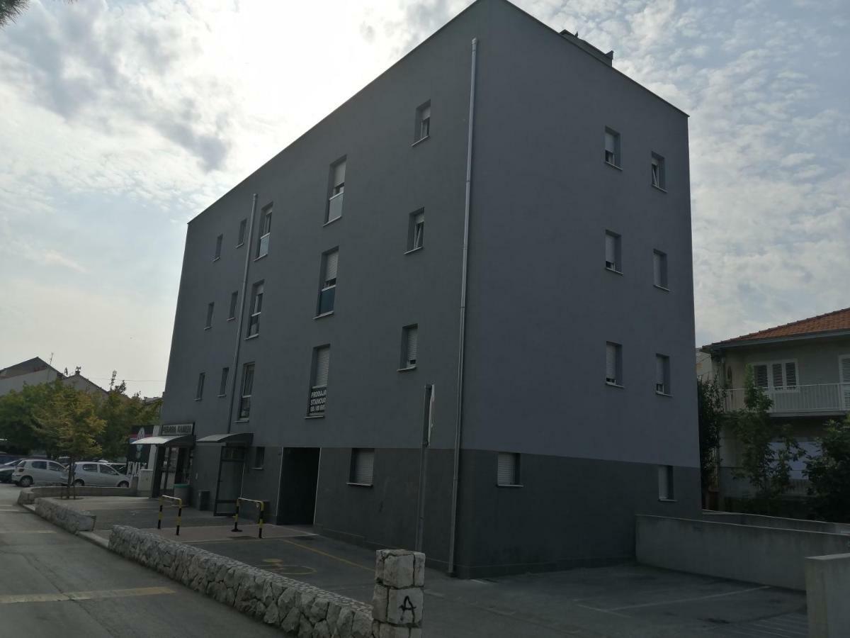 Apartment Mel Сплит Екстериор снимка